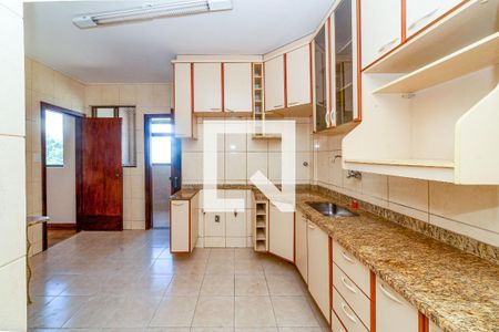 Apartamento à venda com 130m², 4 quartos e 2 vagas