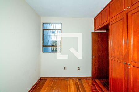 Apartamento à venda com 130m², 4 quartos e 2 vagas