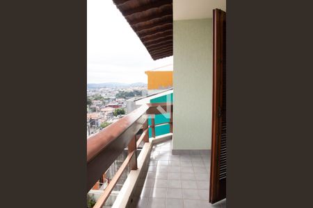 Casa para alugar com 360m², 3 quartos e 6 vagasVaranda do Quarto 1