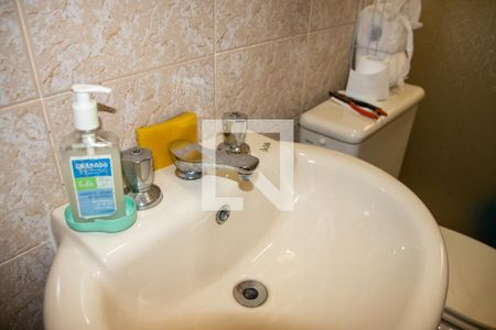 Casa para alugar com 360m², 3 quartos e 6 vagasBanheiro de Serviço