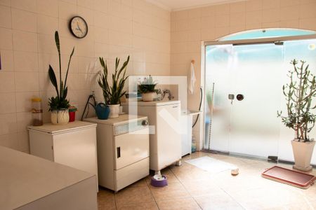 Casa para alugar com 360m², 3 quartos e 6 vagasÁrea de Serviço