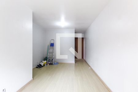 Sala de apartamento à venda com 3 quartos, 70m² em Jardim Carvalho, Porto Alegre