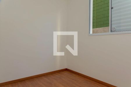 Quarto  de apartamento para alugar com 2 quartos, 45m² em Chácaras Tubalina E Quartel, Uberlândia