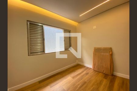 Casa à venda com 250m², 3 quartos e 3 vagasQuarto 2