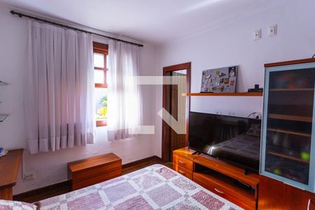 Casa à venda com 550m², 5 quartos e 7 vagasSuíte 3