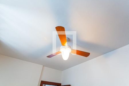 Casa à venda com 550m², 5 quartos e 7 vagasVentilador do Quarto de Serviço