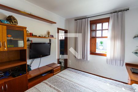 Casa à venda com 550m², 5 quartos e 7 vagasSuíte 2