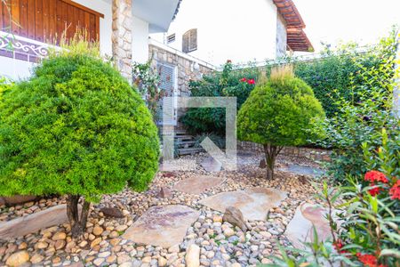 Casa à venda com 550m², 5 quartos e 7 vagasJardim