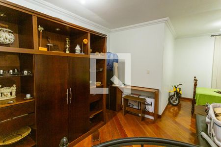 Casa à venda com 550m², 5 quartos e 7 vagasQuarto 5