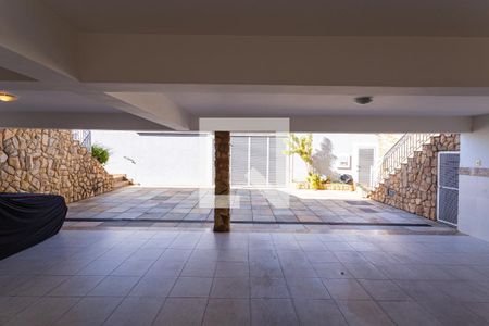 Casa à venda com 550m², 5 quartos e 7 vagasGaragem