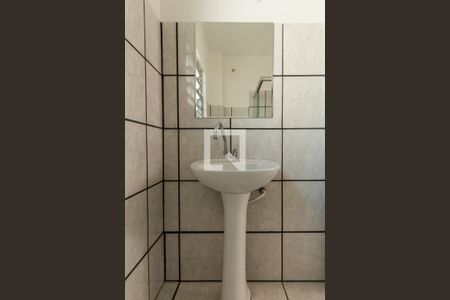 Apartamento à venda com 60m², 2 quartos e sem vaga Apartamento à venda com 60m², 2 quartos e sem vagaBanheiro