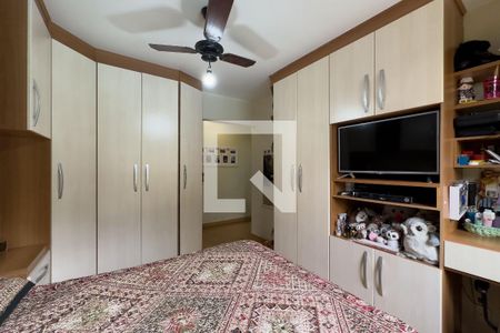 Casa à venda com 250m², 5 quartos e 4 vagas Casa à venda com 250m², 5 quartos e 4 vagasSuíte