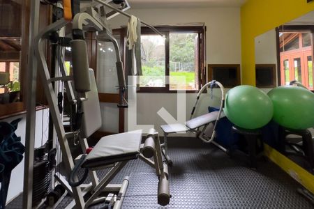 Casa à venda com 250m², 5 quartos e 4 vagas Casa à venda com 250m², 5 quartos e 4 vagasQuarto