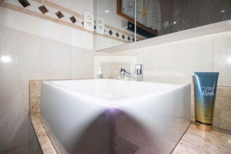 Casa à venda com 160m², 3 quartos e 5 vagas Casa à venda com 160m², 3 quartos e 5 vagasBanheiro