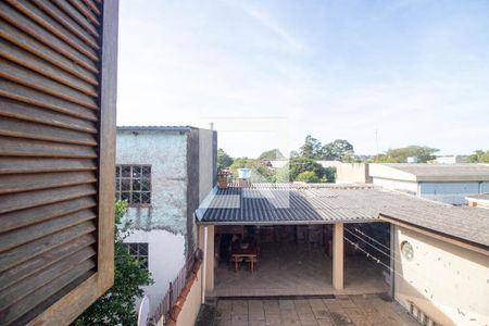 Casa à venda com 160m², 3 quartos e 5 vagas Casa à venda com 160m², 3 quartos e 5 vagasVista