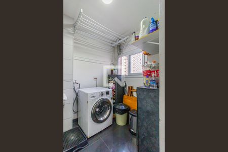 Apartamento à venda com 90m², 2 quartos e 2 vagasÁrea de Serviço