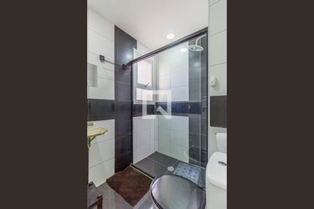 Apartamento à venda com 90m², 2 quartos e 2 vagasBanheiro da Suite 2