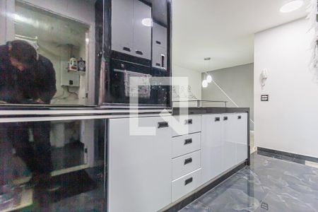 Apartamento à venda com 90m², 2 quartos e 2 vagasCozinha