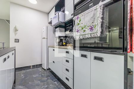 Apartamento à venda com 90m², 2 quartos e 2 vagasCozinha