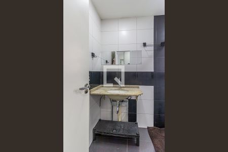 Apartamento à venda com 90m², 2 quartos e 2 vagasBanheiro da Suite 2