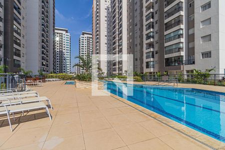 Apartamento à venda com 90m², 2 quartos e 2 vagasÁrea comum - Piscina