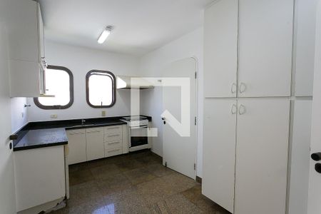 Apartamento para alugar com 190m², 3 quartos e 3 vagascozinha