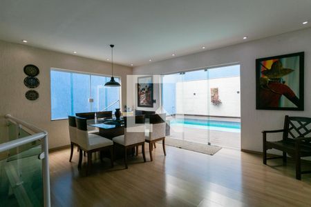 Sala de Jantar de casa de condomínio para alugar com 3 quartos, 300m² em Jardim Peri, São Paulo