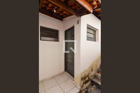 Área de Entrada de casa de condomínio para alugar com 1 quarto, 34m² em Jardim Cocaia, Guarulhos