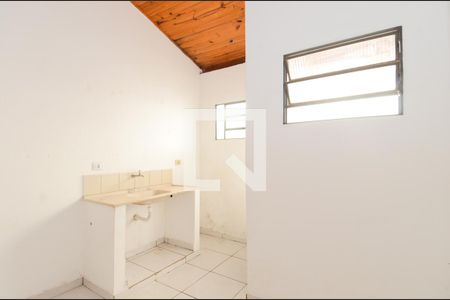 Cozinha de casa de condomínio para alugar com 1 quarto, 34m² em Jardim Cocaia, Guarulhos