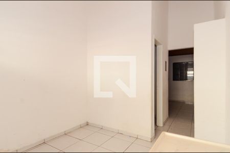 Cozinha de casa de condomínio para alugar com 1 quarto, 34m² em Jardim Cocaia, Guarulhos