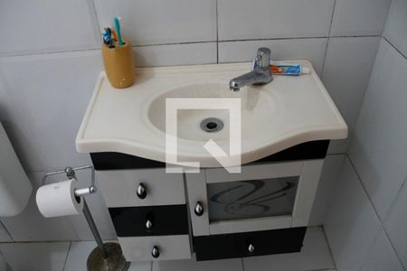 Apartamento à venda com 143m², 2 quartos e 2 vagas Apartamento à venda com 143m², 2 quartos e 2 vagasBanheiro Social