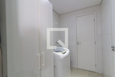 Apartamento para alugar com 160m², 3 quartos e 3 vagas Apartamento para alugar com 160m², 3 quartos e 3 vagasÁrea de serviço