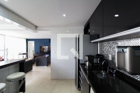 Apartamento para alugar com 160m², 3 quartos e 3 vagas Apartamento para alugar com 160m², 3 quartos e 3 vagasCozinha
