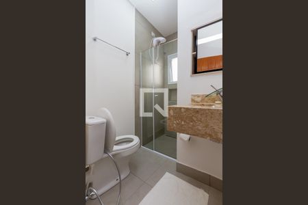 Casa à venda com 160m², 3 quartos e 2 vagasBanheiro da Suíte 2