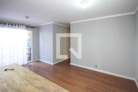 Sala de apartamento para alugar com 3 quartos, 75m² em Sítio da Figueira, São Paulo