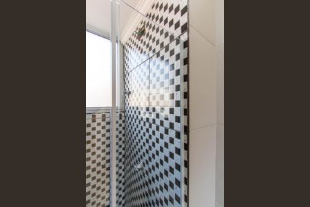 Apartamento à venda com 38m², 2 quartos e 1 vaga Apartamento à venda com 38m², 2 quartos e 1 vagaBanheiro