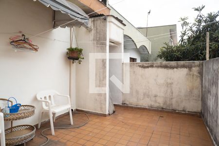 Casa à venda com 200m², 3 quartos e 4 vagasQuintal