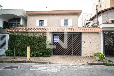 Casa à venda com 200m², 3 quartos e 4 vagasFachada