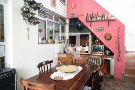 Casa à venda com 200m², 3 quartos e 4 vagasÁrea Gourmet