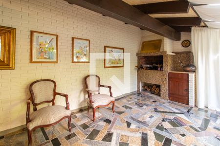 Casa à venda com 430m², 4 quartos e 4 vagasÁrea Externa