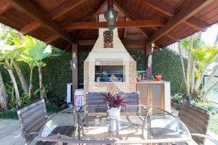 Casa à venda com 430m², 4 quartos e 4 vagasPiscina