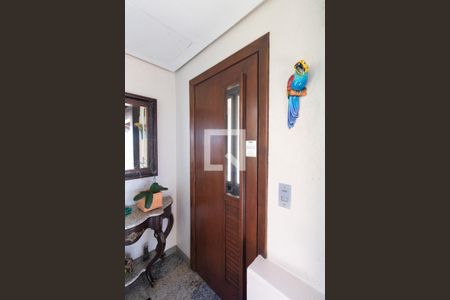 Casa à venda com 430m², 4 quartos e 4 vagasElevador