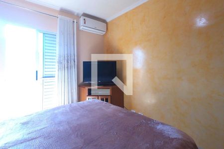 Quarto 1 de casa à venda com 2 quartos, 156m² em Jardim Santa Clara, Guarulhos