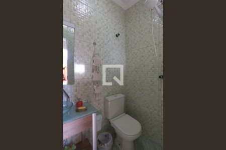 Casa à venda com 156m², 2 quartos e 2 vagasBanheiro de Serviço