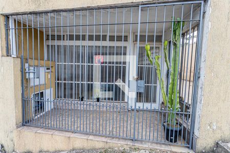 Casa à venda com 203m², 2 quartos e 5 vagasEntrada lateral sala 2