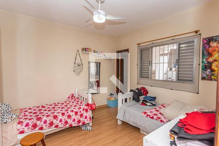 Casa à venda com 203m², 2 quartos e 5 vagasSuite