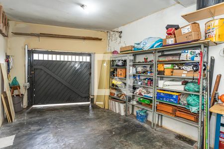 Casa à venda com 203m², 2 quartos e 5 vagasGaragem