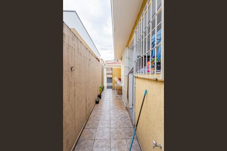 Casa à venda com 203m², 2 quartos e 5 vagasCorredor