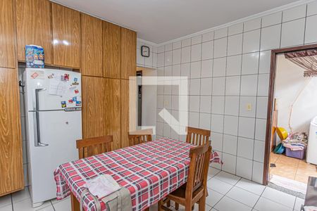 Casa à venda com 203m², 2 quartos e 5 vagasCozinha