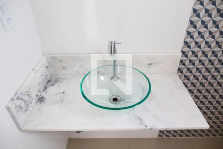 Apartamento à venda com 101m², 3 quartos e 2 vagas Apartamento à venda com 101m², 3 quartos e 2 vagasBanheiro da Suite